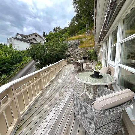 Σπίτι διακοπών Big, Family-Friendly Summer House With Sea View *